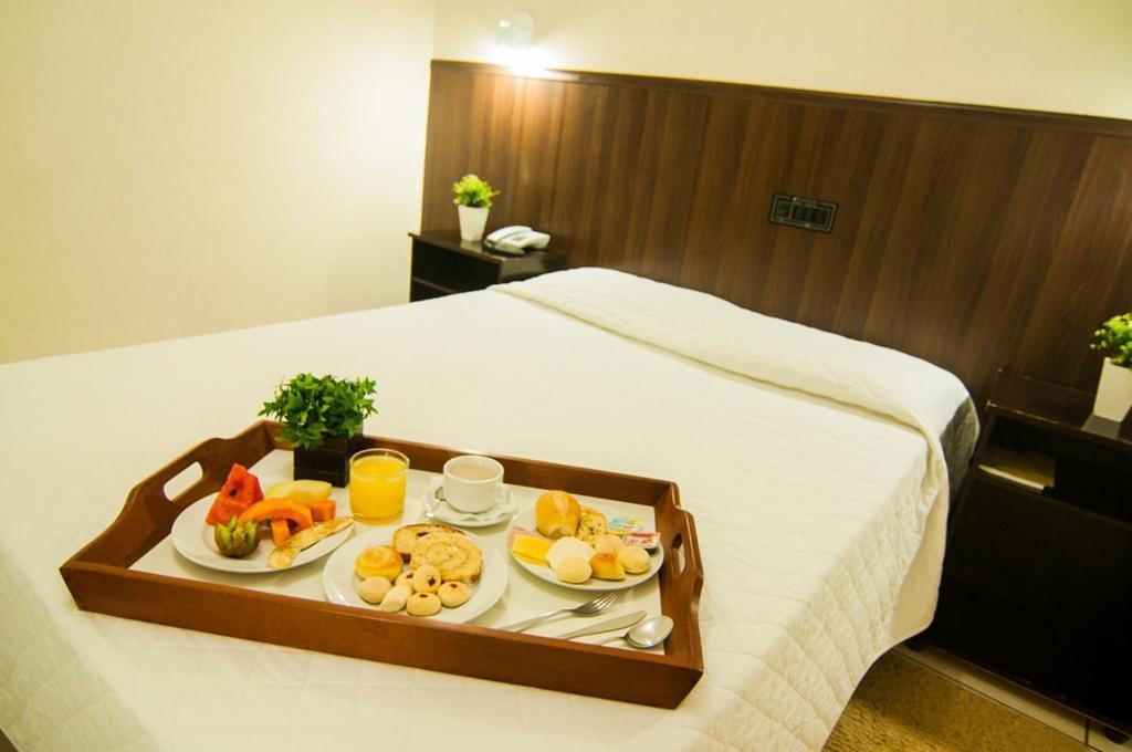 Mediterraneo Park Hotel Três Lagoas Kültér fotó